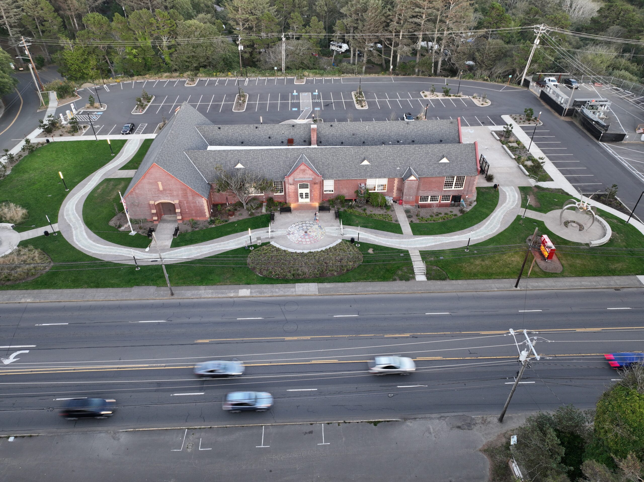 Lincoln City Cultural Center