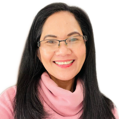 Joy Thayer headshot
